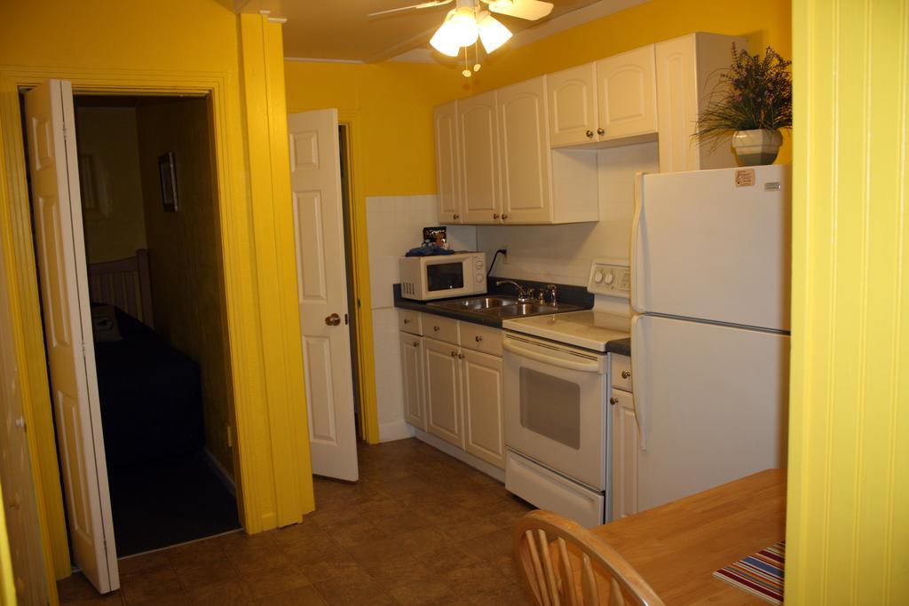Barefoot Bay Resort Motel Clearwater Beach Exterior foto